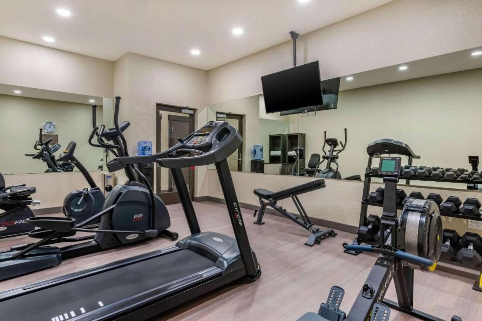 Ameniti Bay - Best Western Signature Collection Fruitville 外观 照片