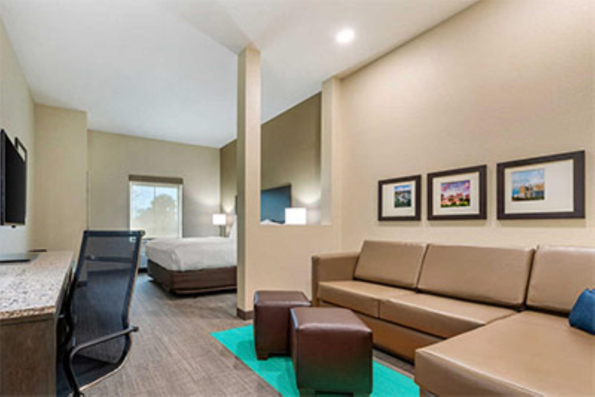 Ameniti Bay - Best Western Signature Collection Fruitville 外观 照片