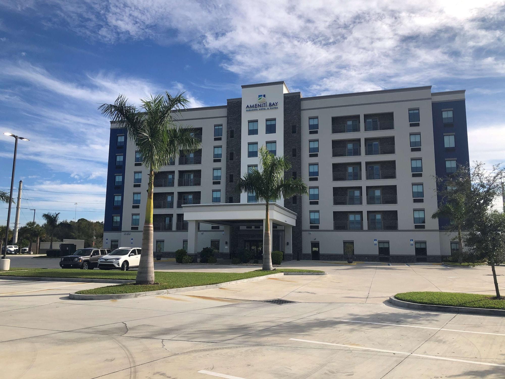 Ameniti Bay - Best Western Signature Collection Fruitville 外观 照片